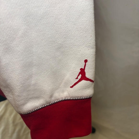 Nike Air Jordan Pullover Hoodie Youth XL Red Jumpman Color Block 13-15 Yrs - Picture 3 of 8